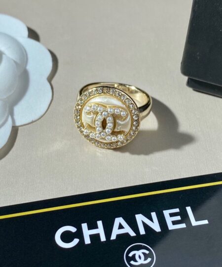 Chanel Ring