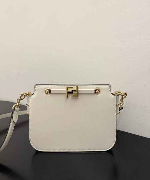 Fendi Touch White Bag For Woman 19cm/7.5in