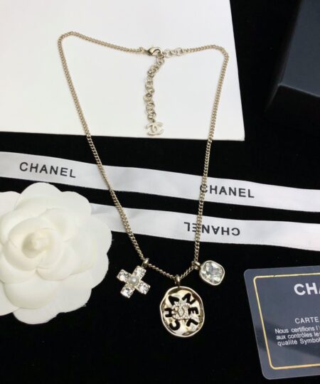 Alternative view of Chanel Necklace Gold For Women