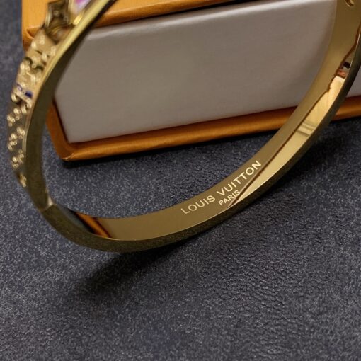 Louis Vuitton Pattern Bracelet Gold For Women - Image 5