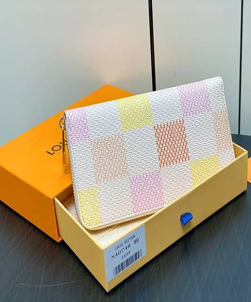 Louis Vuitton Zippy Wallet White For Women 19.5cm / 7.7in