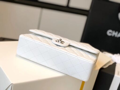 Chanel Classic Medium Flapbag Silver Hardware White 10in/25.5cm - Image 4
