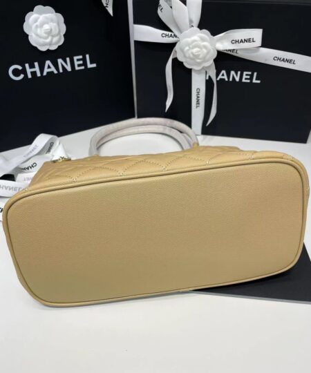Alternative view of Chanel Medallion Tote Shoulder Beige Bag For Women 29cm/11.4in