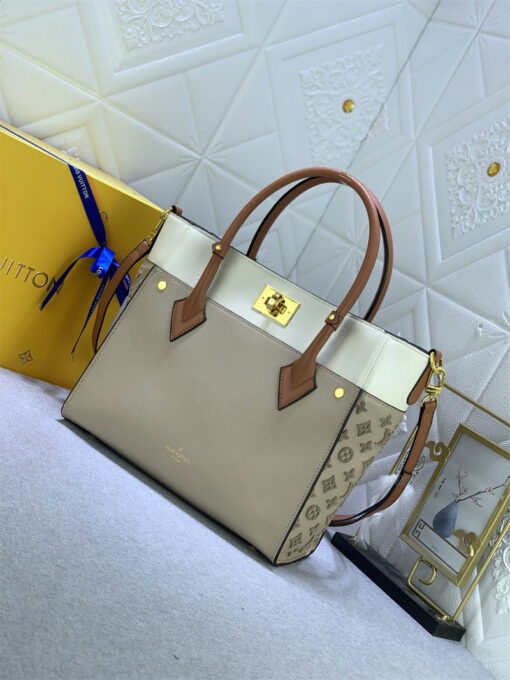 Louis Vuitton On My Side MM Tote Bag Grey For Women 12in/31cm M53825 - Image 3