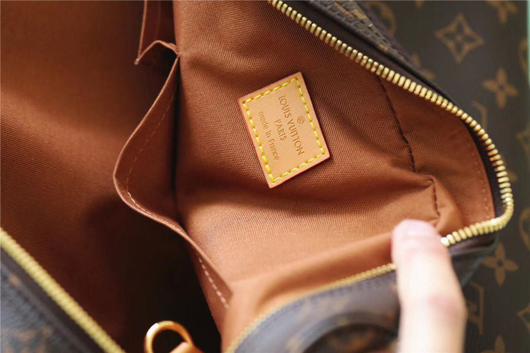 Sac Bosphore 2Way Shoulder Bag Monogram Brown For Men 14.2in/36cm M40043 - Image 8