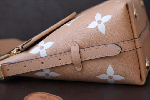Louis Vuitton CarryAll PM Brown For Women 11.6in/29.5cm - Image 4