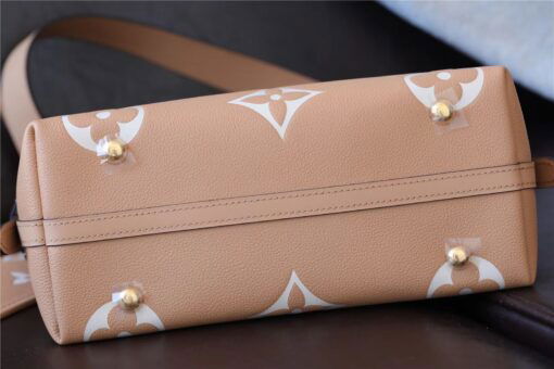 Louis Vuitton CarryAll PM Brown For Women 11.6in/29.5cm - Image 5