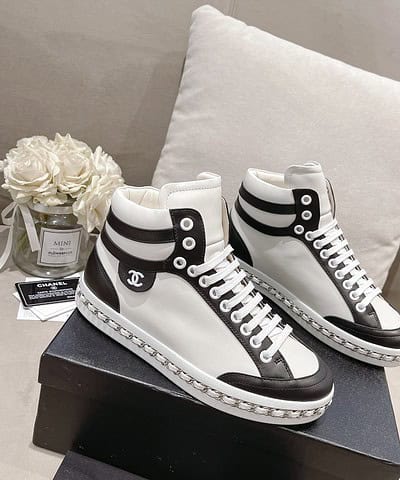 Chanel Women's Schuhe Sneaker Black For Women