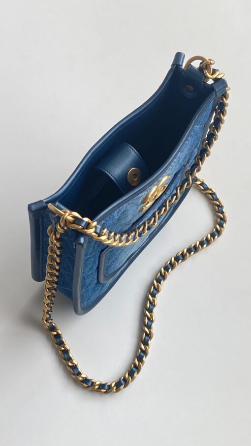 Chanel 24S Denim Blue Hobo Bag For Women 9,5in/24cm - Image 2