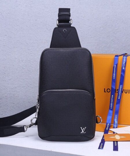 Alternative view of Louis Vuitton Avenue Sling Bag Taiga Black For Men, Men's Bags, Messenger And Crossbody Bags 12.2in/31cm LV M30443
