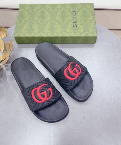 Gucci Men’s Quilted GG Rubber Slide Black And Red For Men 601041