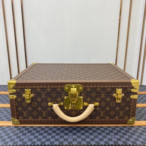 Louis Vuitton Cotteville 50 Monogram Canvas For Women, Travel Bags 19.7in/50cm LV - Image 2
