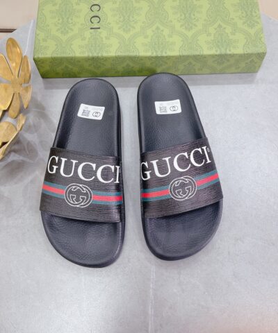 Gucci Men’s Logo Rubber Slide With Web Black For Men 522887