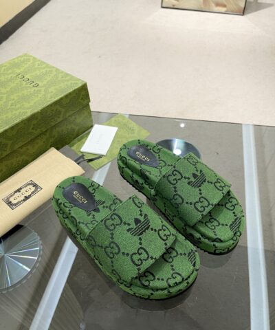 Gucci x Adidas Women’s GG Platform Sandal Dark Green For Women GG